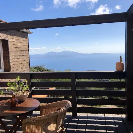 Holiday home Maison De 3 Chambres Avec Vue Sur La Mer Jardin Clos Et Wifi A *